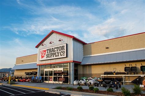 tractor supply middleburg